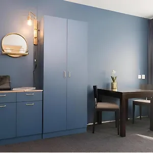 Communia Aparthotel