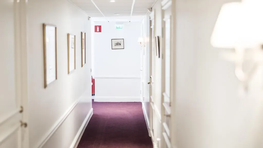 Clas Pa Hoernet Stockholm 4*,  Sverige